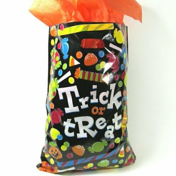 Halloween Trick or Treat Large Plastic Candy Bags - Set of 45 - Picture 4 of 4